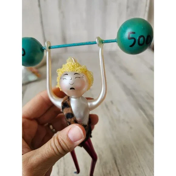 Dept 56 beaux vintage strong man weightlifting weightlifter 500 Italian ornament